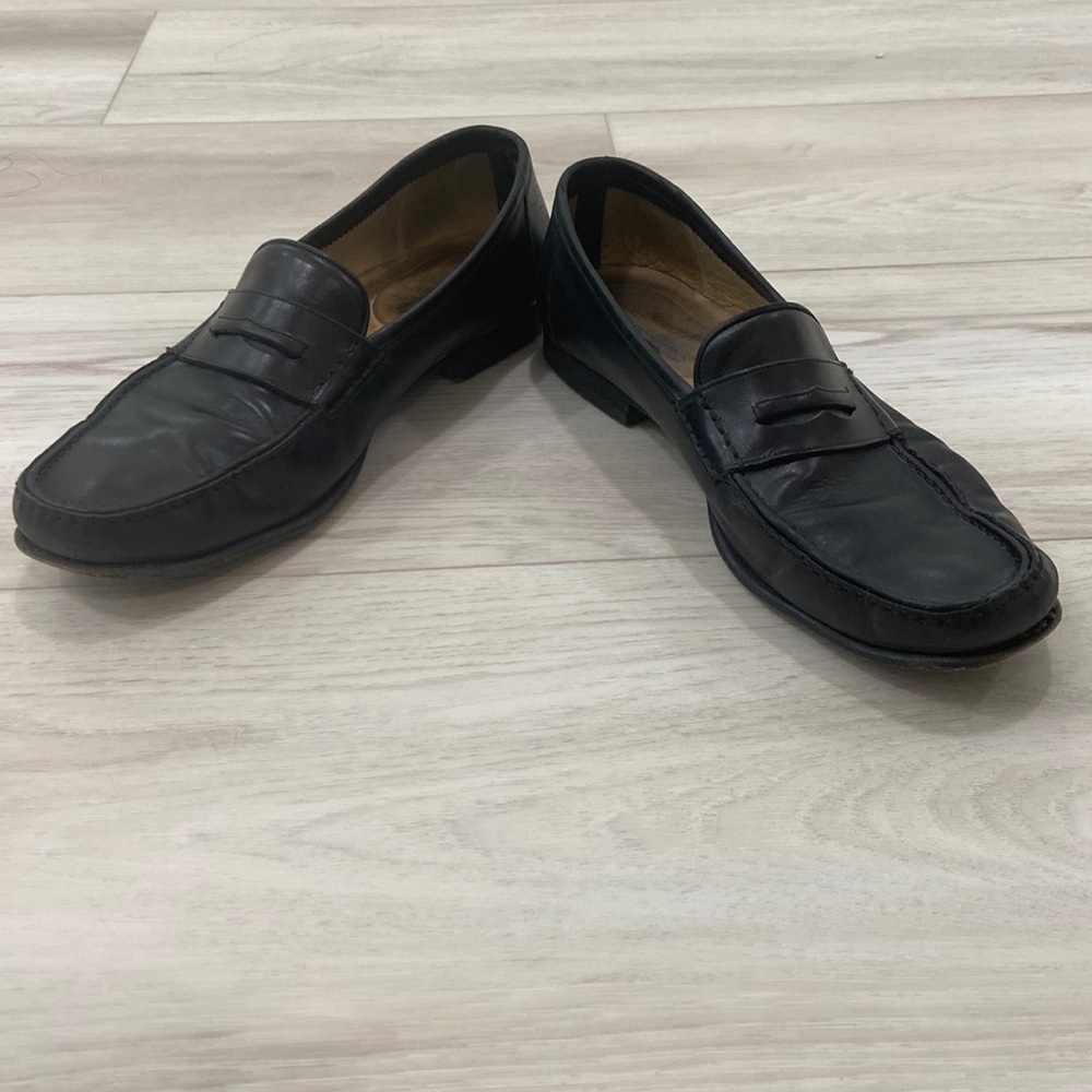 Santoni black men’s leather loafer size 10.5.